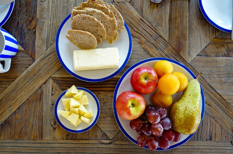 침샘 자극을 돕는 건강한 식단 관리