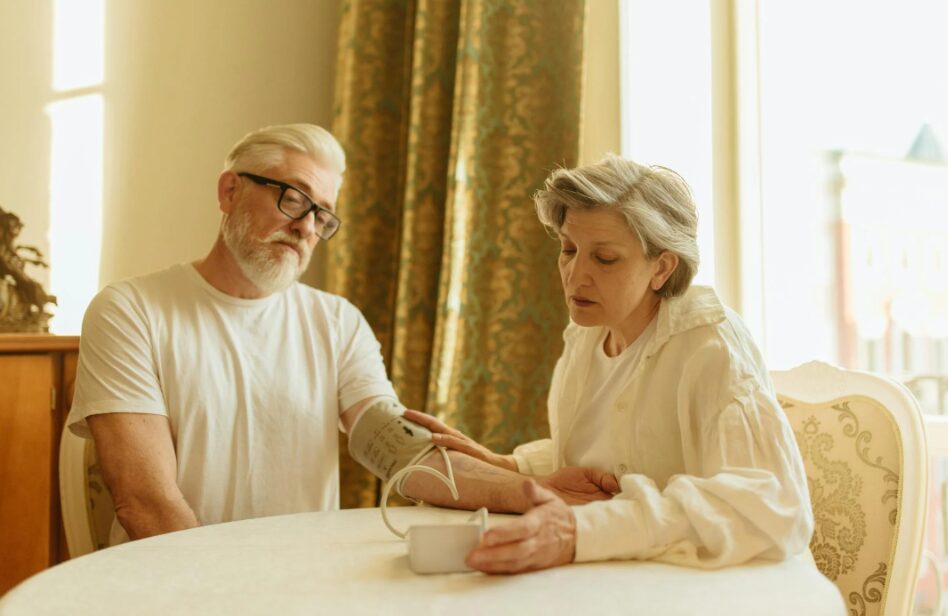 고혈압 전조증상과 올바른 혈압 측정 방법